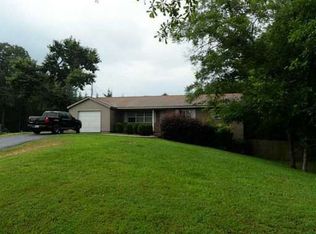 9605 Waldrip Rd, Gainesville, GA 30506