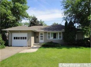 6811 Cedar Lake Rd S, Minneapolis, MN 55426