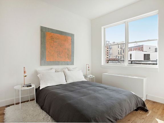 5th image of 313 Saint Marks Ave APT 2N