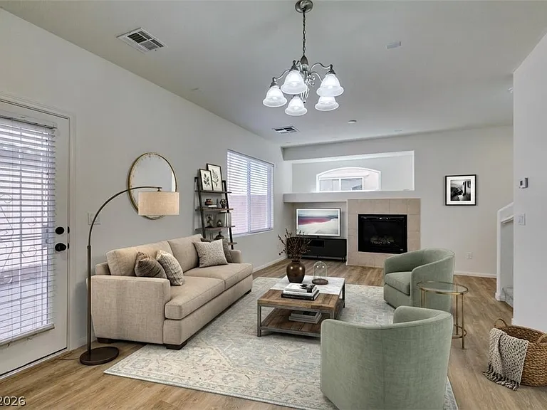 685 Taliput Palm Pl — Photo 17