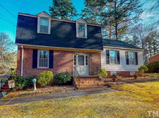 190 Rosewood Dr, Roxboro, NC 27573