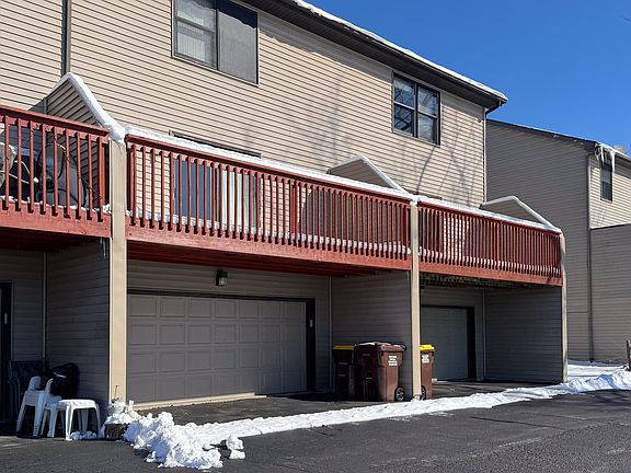 2nd image of 1845 Bright View Dr