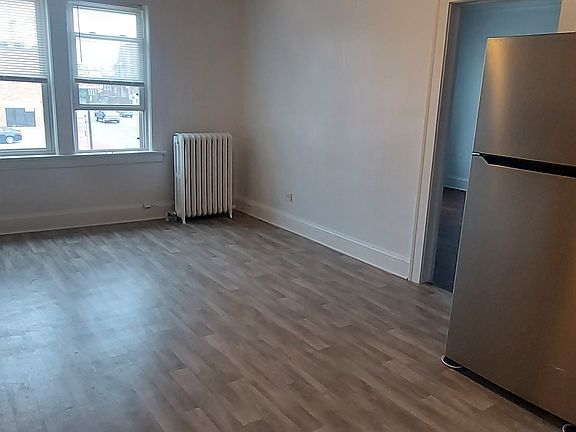 5th image of 13346 Madison Ave APT 2