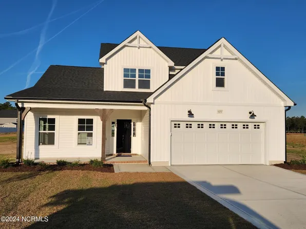 1032 Appaloosa Trail, Grimesland, NC 27837
