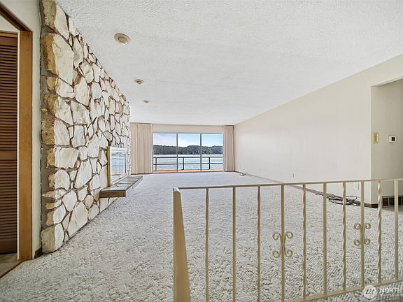 5th image of 8361 NE North Shore Road