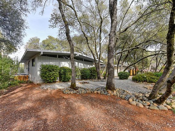 4th image of 3065 Cedarhurst Ct