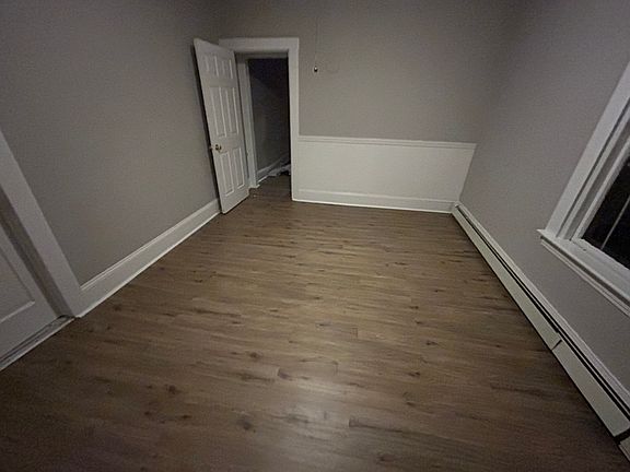 4th image of 342 Elm St #33