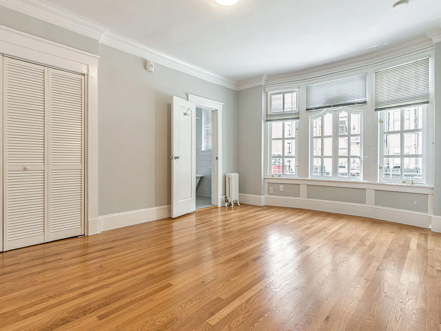 Studio, $2,495 — Photo 1