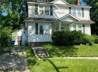 1935 Fernhill Rd, Toledo, OH 43607