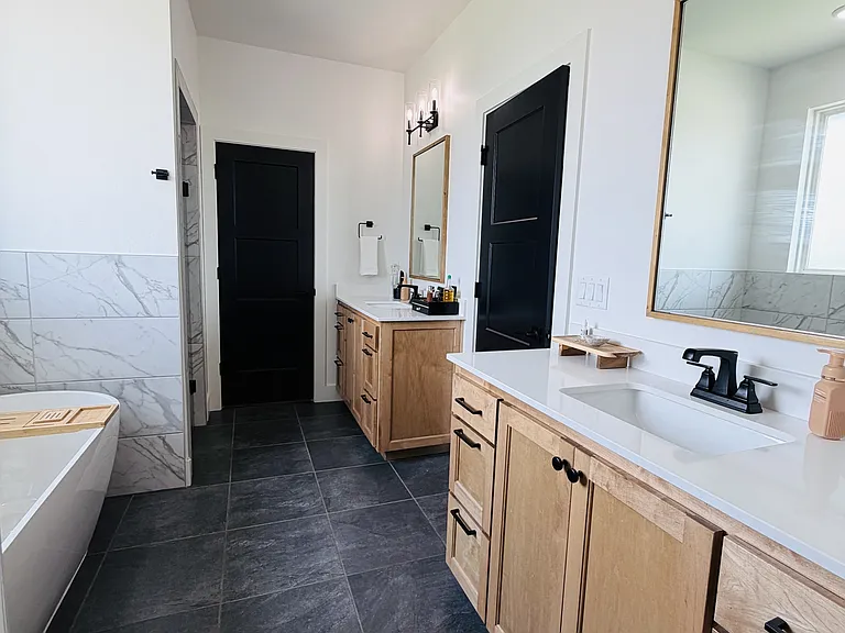4692 Adraina Way — Photo 8