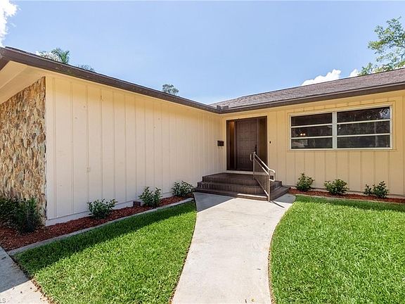 3rd image of 3718 La Palma St