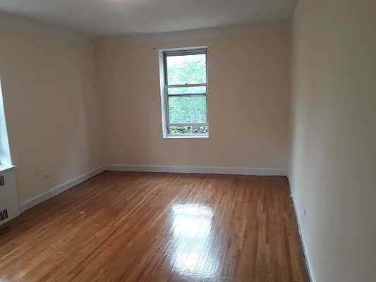 Rented by Chartwell Forest Hills Realty | media 6