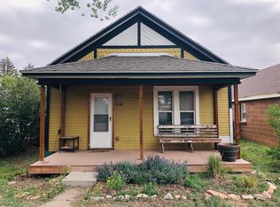 557 N 6th St, Laramie, WY 82072