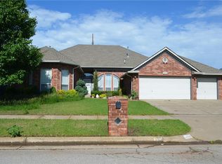 11317 E Rosehaven, Oklahoma City, OK 73162