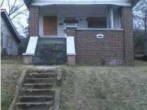 823 Valley Rd, Fairfield, AL 35064
