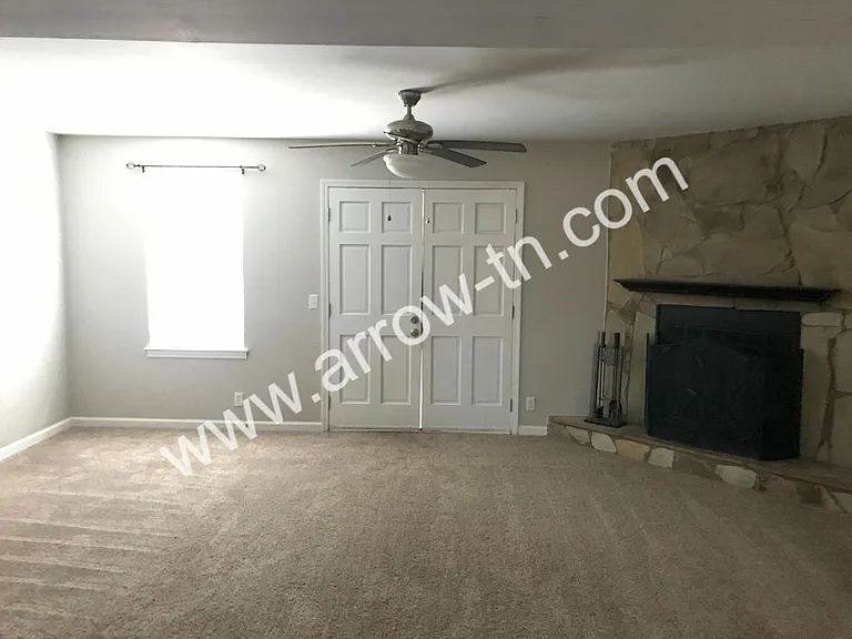 366 Clearwater Dr — Photo 6