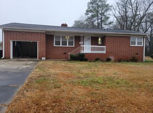 3006 S Mebane St, Burlington, NC 27215
