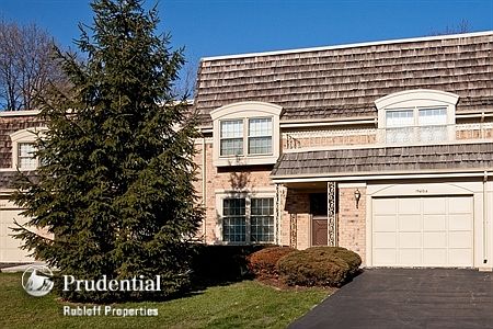 1st image of 19W014 Normandy Ave #14