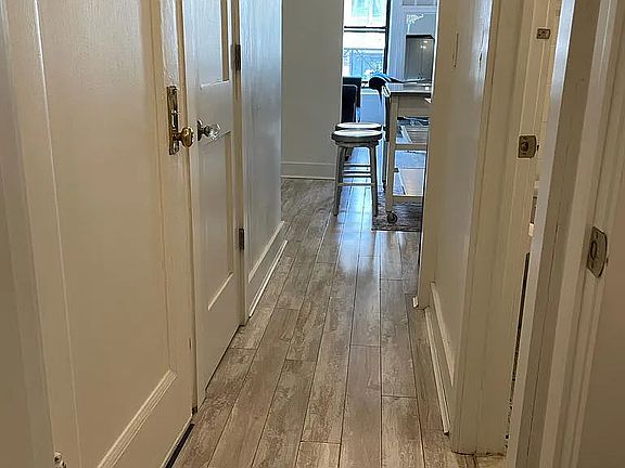 4th image of 214 E 84th St APT 4A