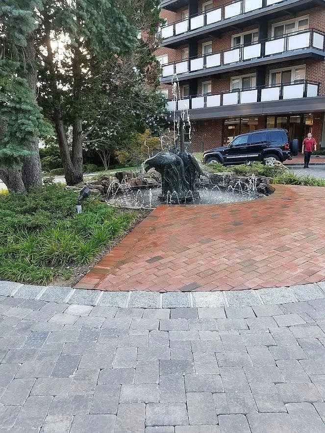 1666 Bell Boulevard — Photo 1