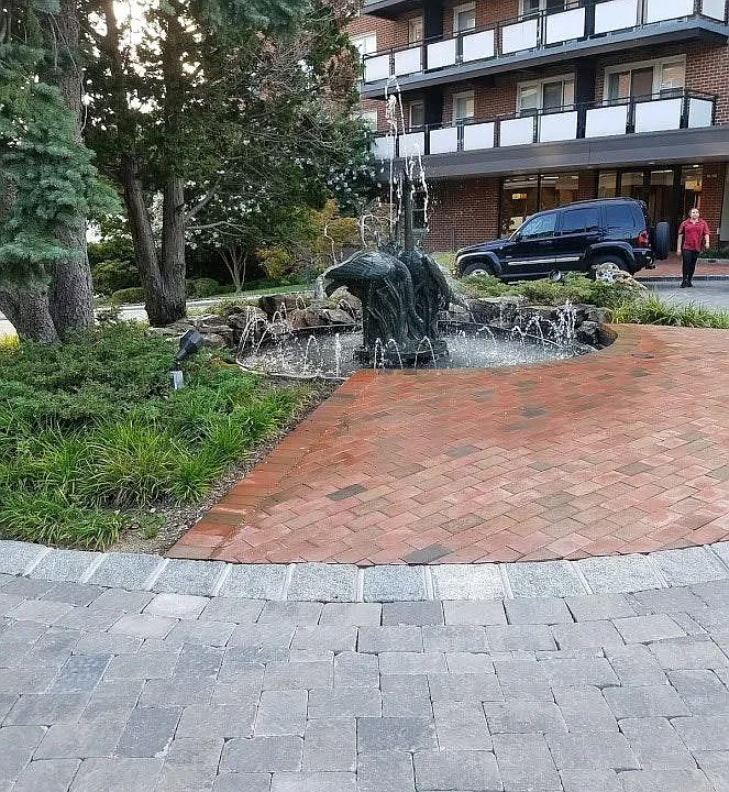 1666 Bell Blvd #2