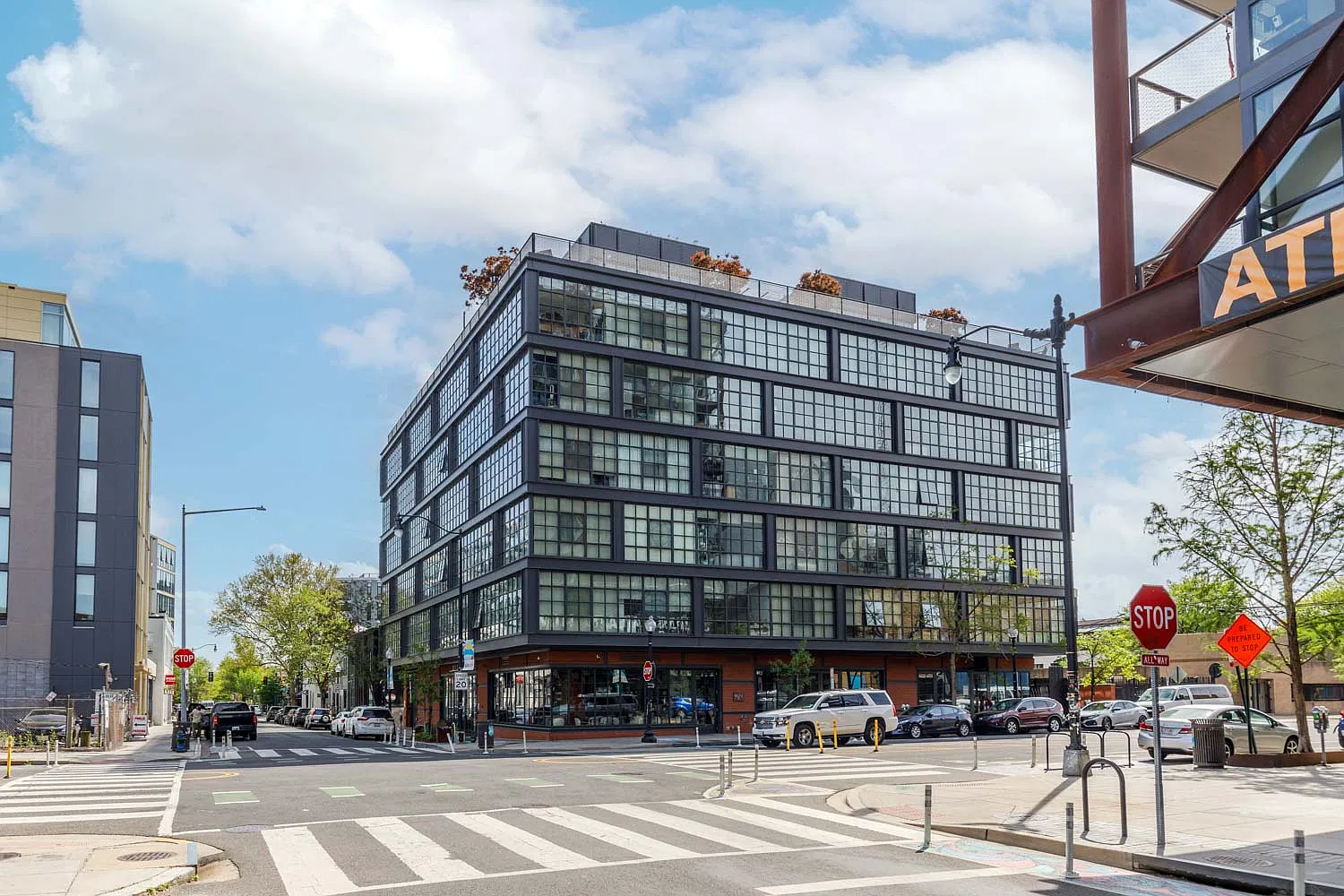 1 bed, 448 sqft, $1,850 — Photo 1