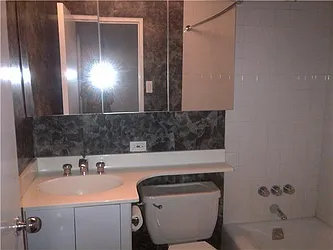 Rented by R New York