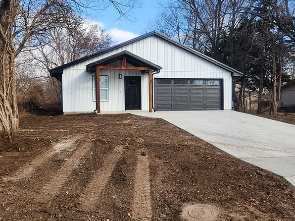 1208 N Orient St, El Dorado, KS 67042