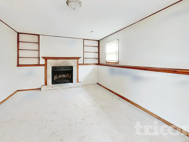 2908 Art Schultz Dr — Photo 15