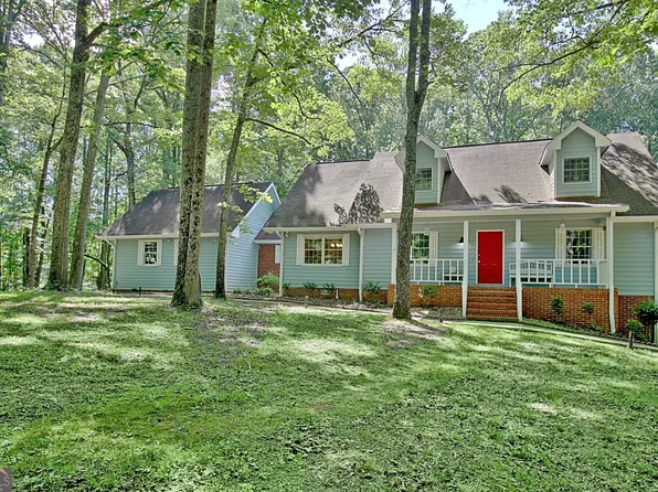 245 Little Creek Dr, Fayetteville, GA 30214