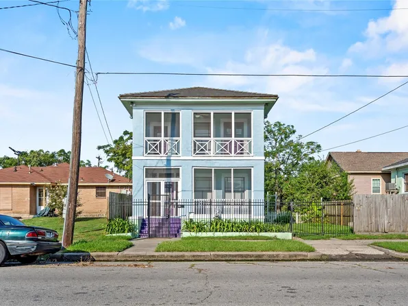 1014 31st St, Galveston, TX 77550