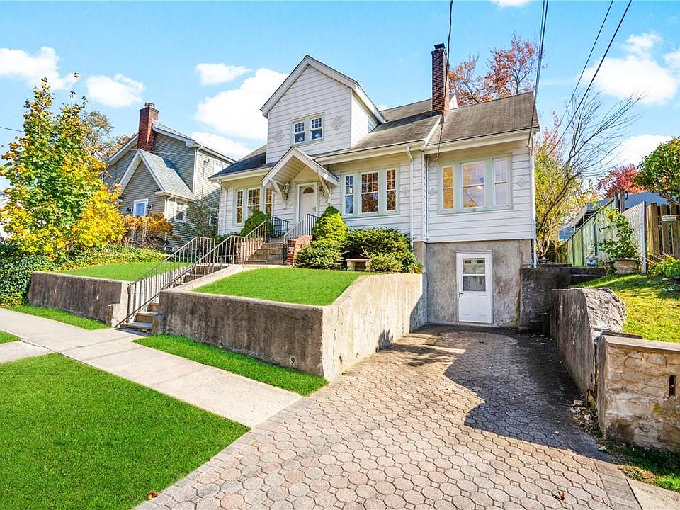 1st image of 34 Manhattan Avenue
