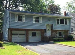 308 Willard Pl, North Plainfield, NJ 07060