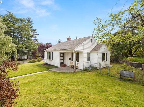 11206 NE Fremont Ct, Portland, OR 97220