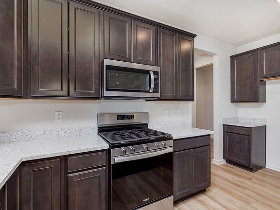 5th image of 15220 Montfort Dr