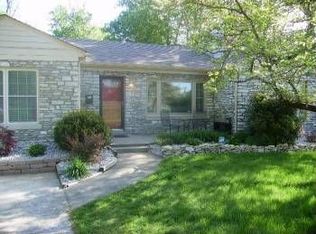 487 Springhill Dr, Lexington, KY 40503