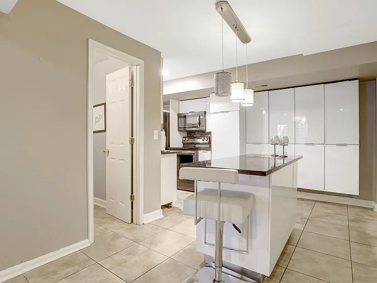 4900 Sunset Ln — Photo 68