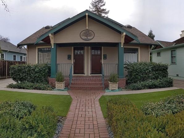 834 Ramona St