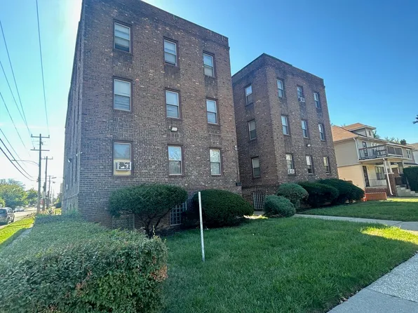 3205 Kendall St, Detroit, MI 48238