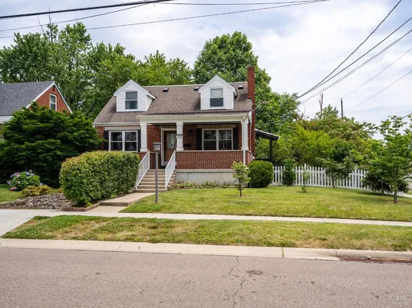 8400 Lyness Dr, Cincinnati, OH 45239