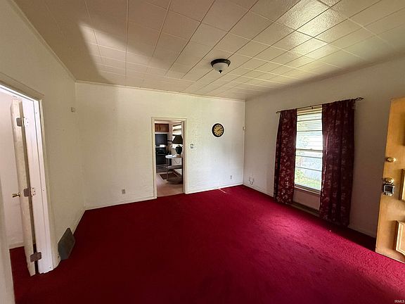 3rd image of 710 Laporte Ave