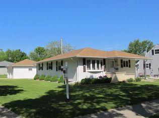 358 S Karlyn St, Kimberly, WI 54136