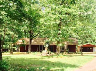 372 County Road 2131, Crockett, TX 75835