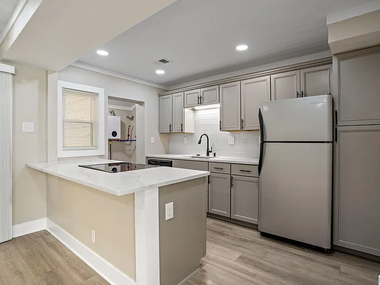 1710 Valley Ave #E — Photo 11