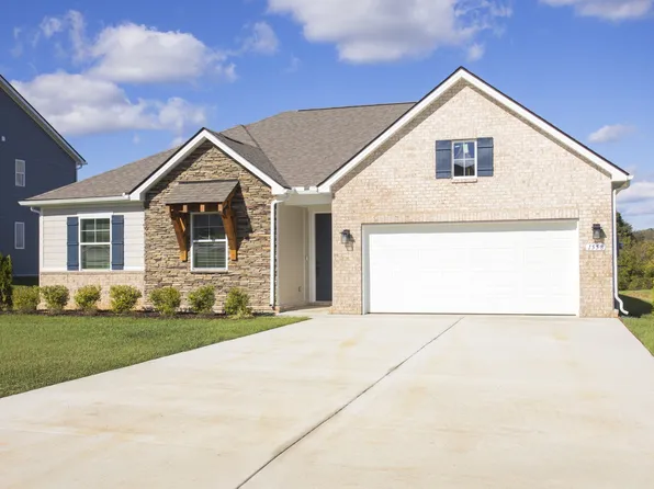 1558 Oak Springs Dr, Columbia, TN 38401