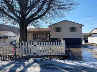 2907 Capewood Ct, Moundsville, WV 26041