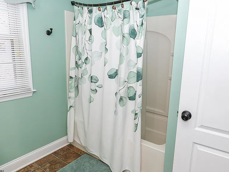5216 Waterview Dr — Photo 23