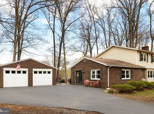 5004 Snow Dr, Frederick, MD 21703