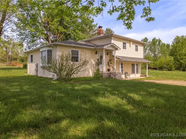 9 Gage Rd, Eldon, MO 65026