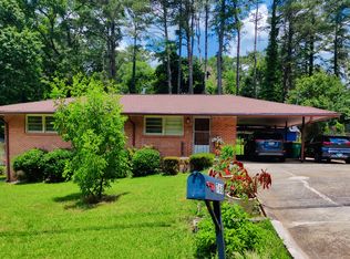 768 Brookwood Dr, Forest Park, GA 30297